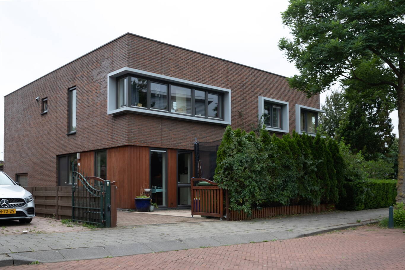 Chris Lebeaulaan 70 'S-GRAVENHAGE