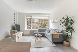 Burgemeester Caan van Necklaan 472, LEIDSCHENDAM Burgemeester Caan van Necklaan 472, LEIDSCHENDAM