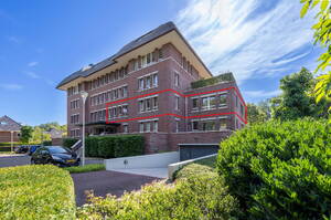 Guirlande 182 'S-GRAVENHAGE Guirlande 182 'S-GRAVENHAGE