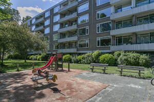 Burgemeester Caan van Necklaan 458, LEIDSCHENDAM