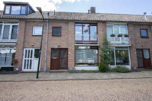 De Ruyterstraat 13, LEIDSCHENDAM