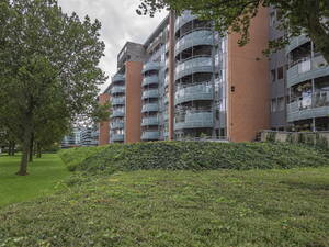 Dokter Van Ledestraat 11, LEIDSCHENDAM