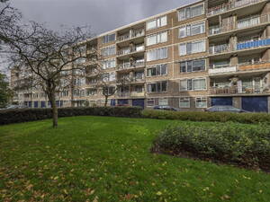 Burgemeester Caan van Necklaan 224, LEIDSCHENDAM