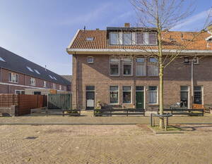 Plaspoelstraat 22, LEIDSCHENDAM